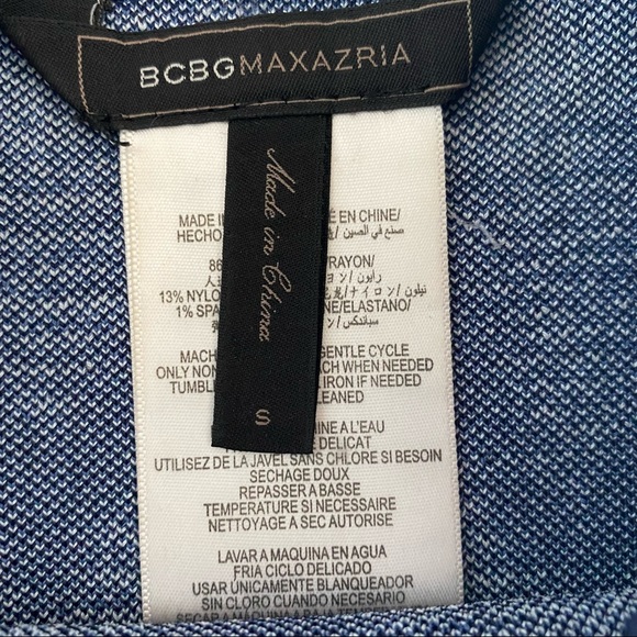 BCBG Geometric skirt - Picture 4 of 7